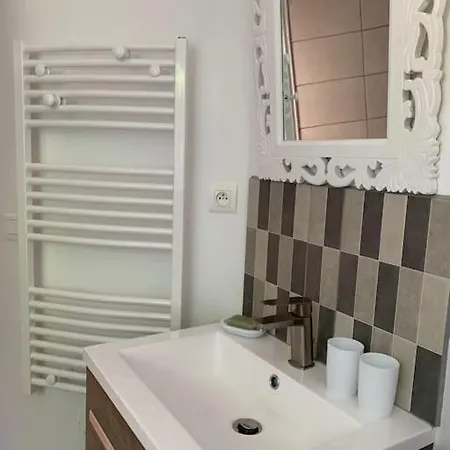 De Charme En Exclusivite * Montoison
